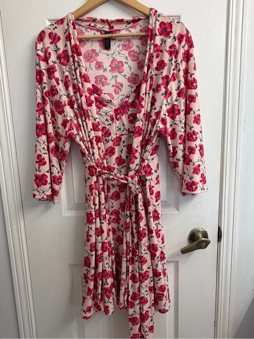Marilyn Monroe Intimates Pink Floral Robe & Nightgown Set XL